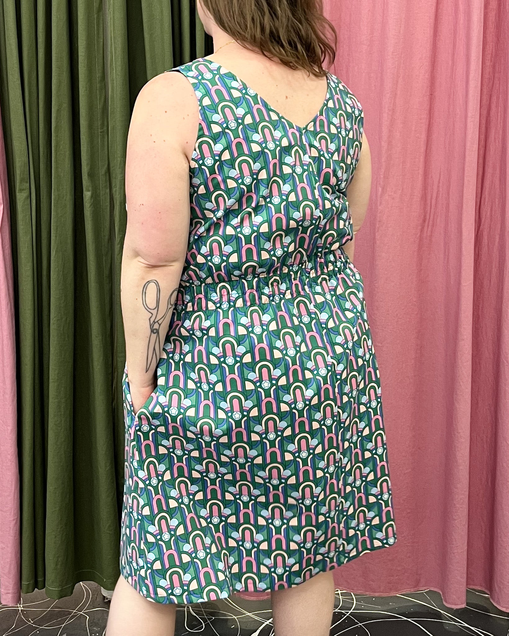 Debbie Dress in Groovy Arches