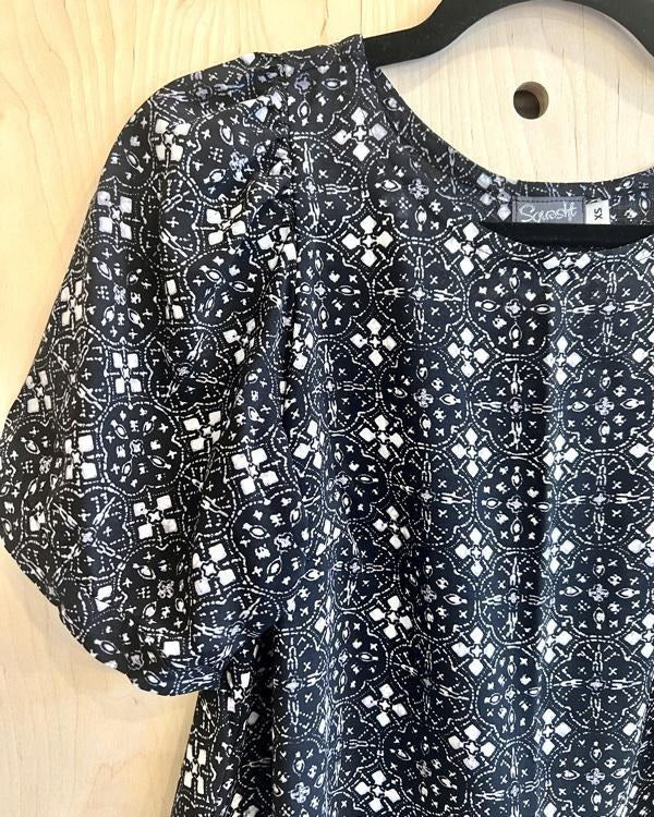 Puff Sleeve Blouse in Black and White Print