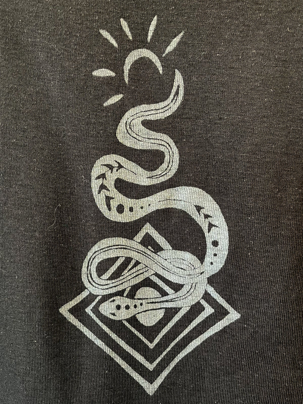 Guardian Serpent Cropped Sweatshirt in Black
