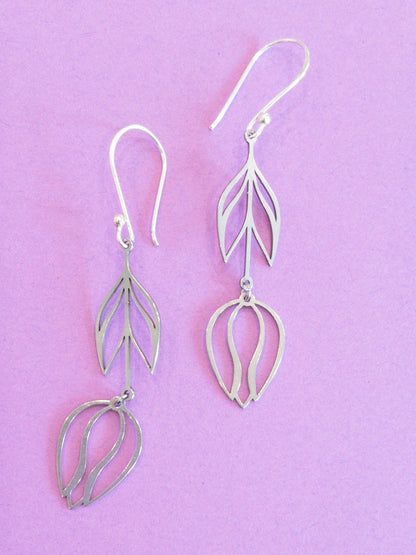 Tulip Earrings