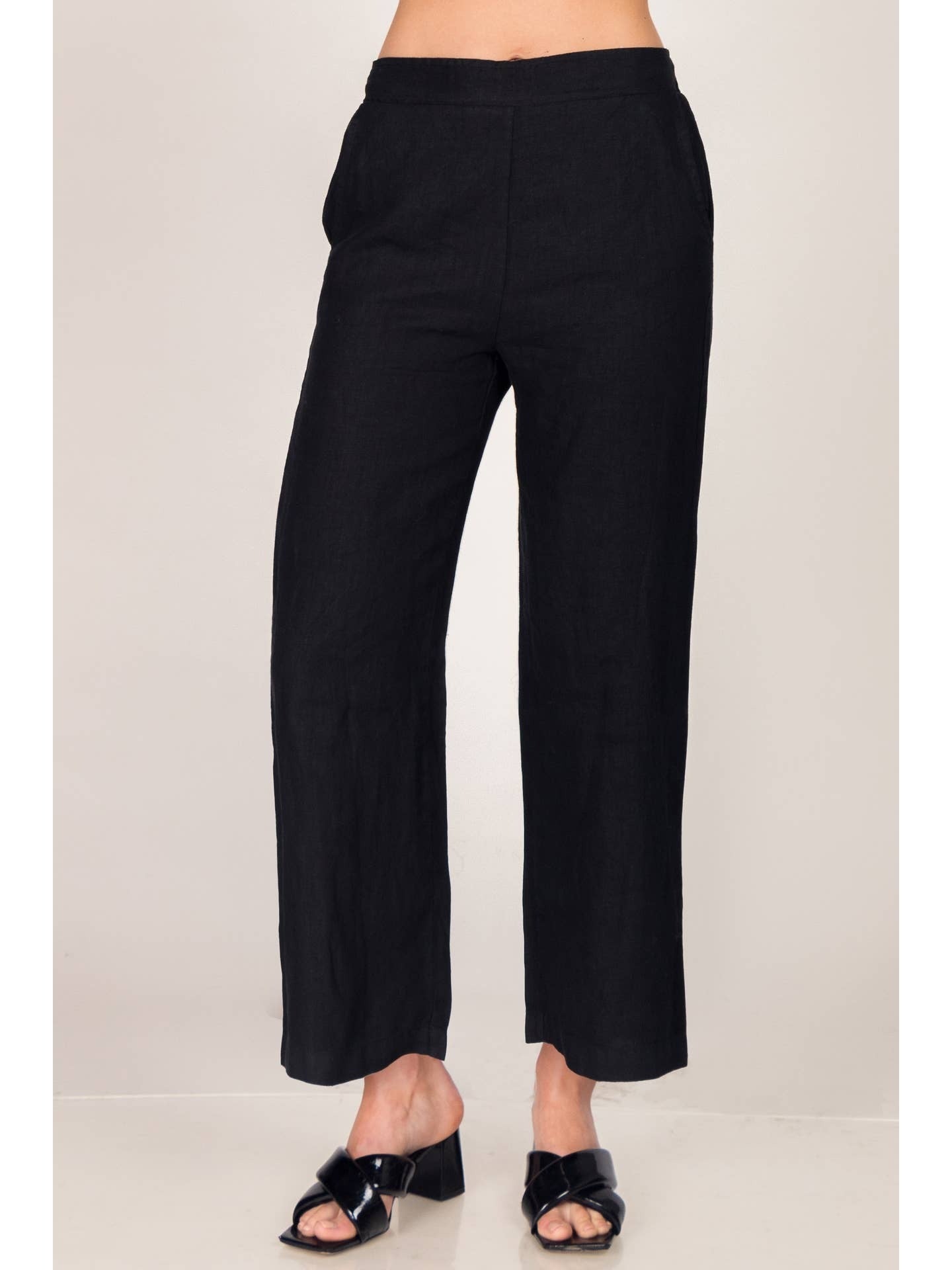 Linen Pants in Black