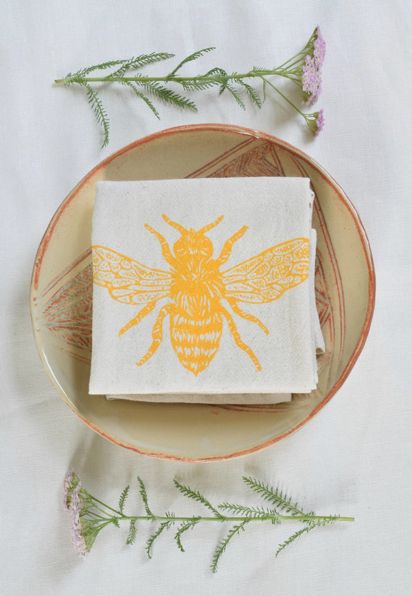 Set of 4 Organic Cloth Napkins with Honey Bee Print