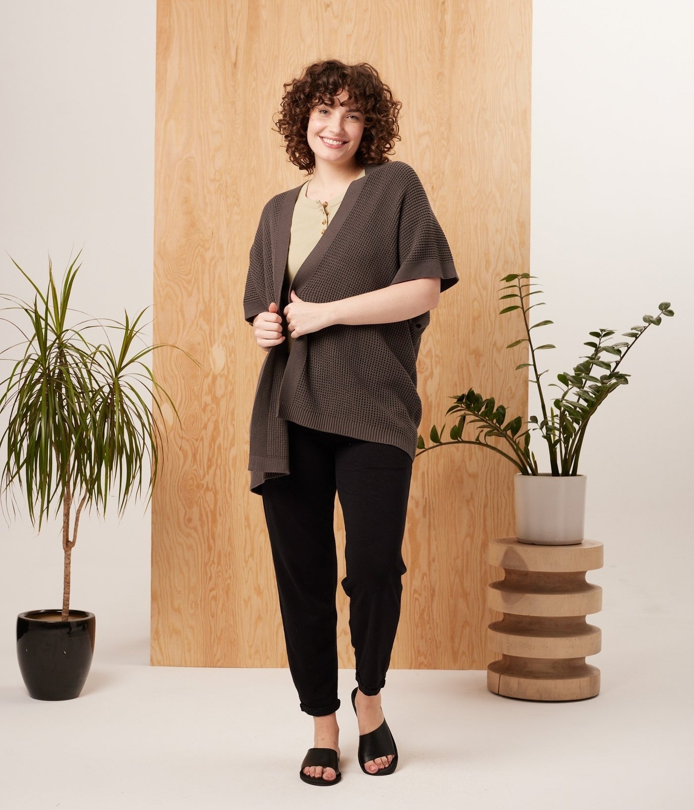 Novak Cardigan in Charcoal Organic Cotton